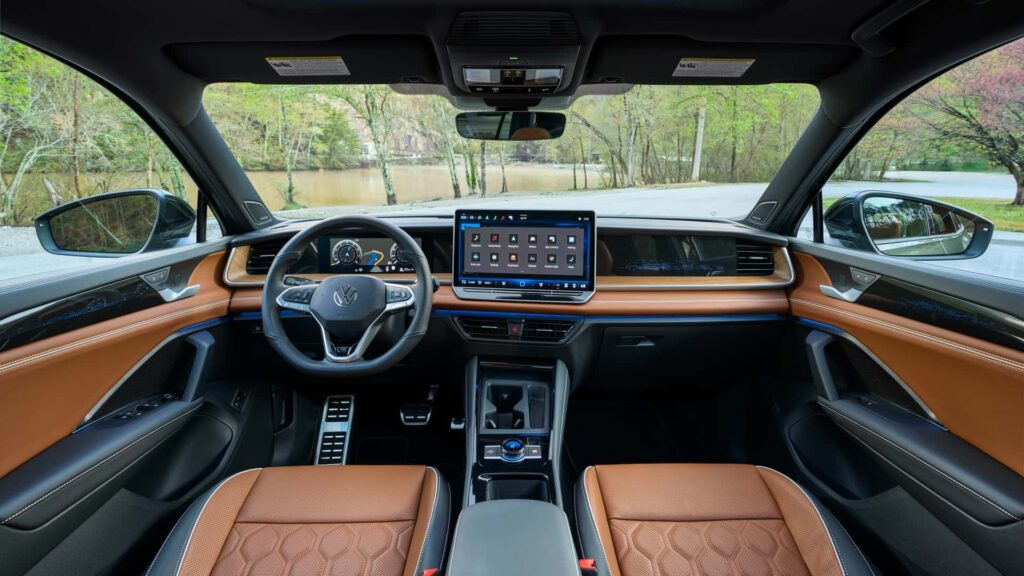 패밀리 SUV에 드디어 고성능 탑재… 벤츠·BMW 놀래킬 폭스바겐 비장의 카드 공개의 이미지