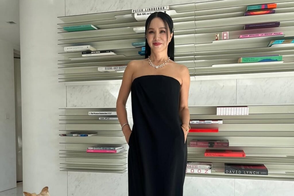 ’55세’ 엄정화, 김혜수도 반해버린 20대 깜짝 ‘몸매’ 공개